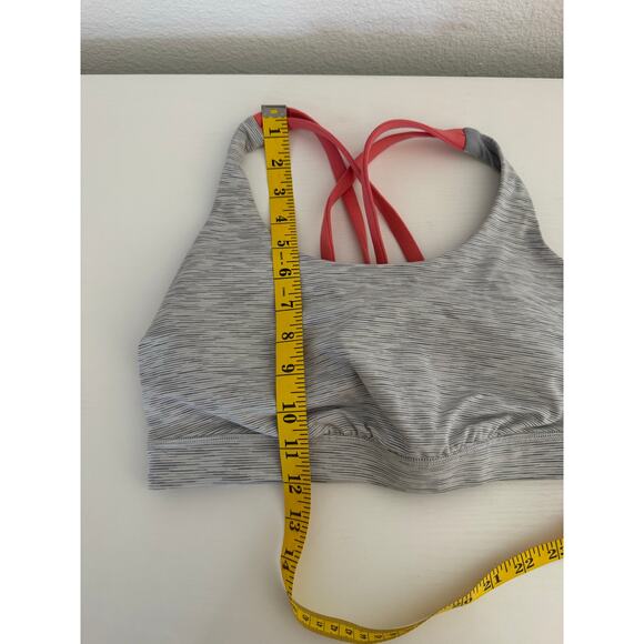 Lululemon Womens Energy Sports Bra Grey white Size 10 Workout top - Picture 4 of 6